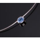 Tojásfoglalatos nyakék 